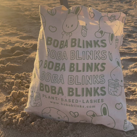 Cotton Tote At The Beach